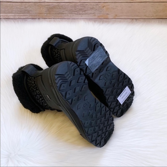 UGG Adirondack III Snow Leopard Black Waterproof Boots - Picture 10 of 10